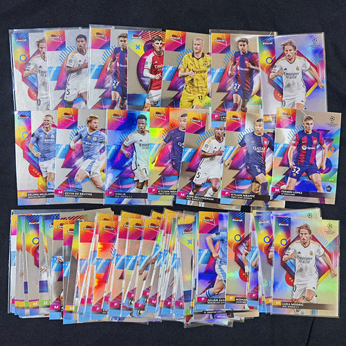球星卡2023-24 Topps finest银折 亚马尔 姆巴佩 哈兰德 贝林厄姆