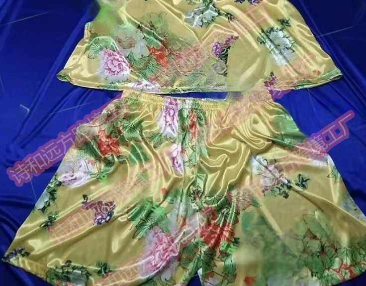 24 봄 신상 남녀 프린트 아이스 실크 잠옷 남녀 공통 섹시하고 편안한 세트 양면 실크 소프트 가정용