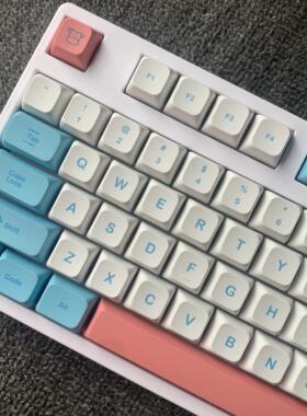 三模104键机械键盘热插拔轴座蓝牙无线有线108静音轴奶盖微光rk白