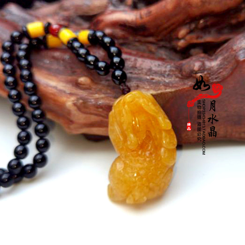 2026年新款天然老黄玉貔貅吊坠项饰品礼物挂坠毛衣链
