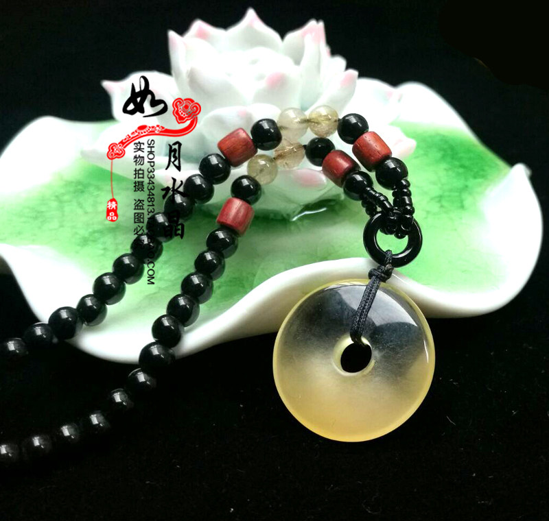水晶平安扣项链饰品实物图吊坠