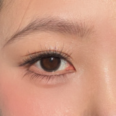 巨巨巨自然下睫毛