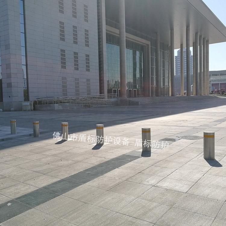手动不锈钢路桩移动拆卸挡车柱升降路桩半自动升降桩手动锁挡车柱