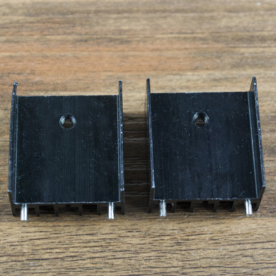 2SA1930/2CS5171 MJE15032/MJE15033等中功率管专用小型铝散热器