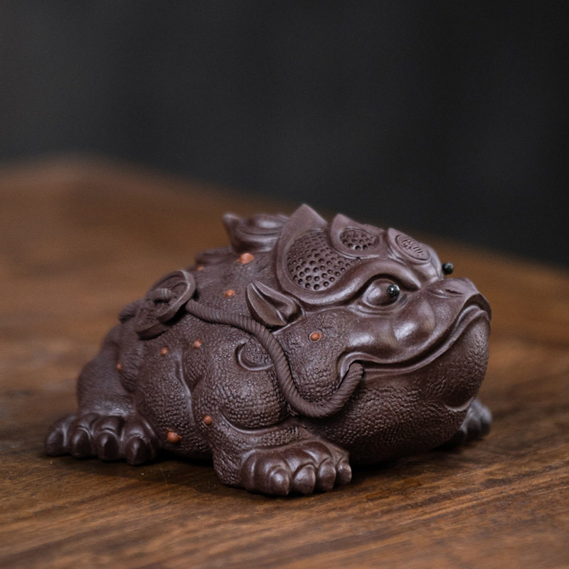 宜兴原矿紫砂茶宠金蟾摆件金蝉茶道手工紫泥三足招财蟾蜍可养茶宠