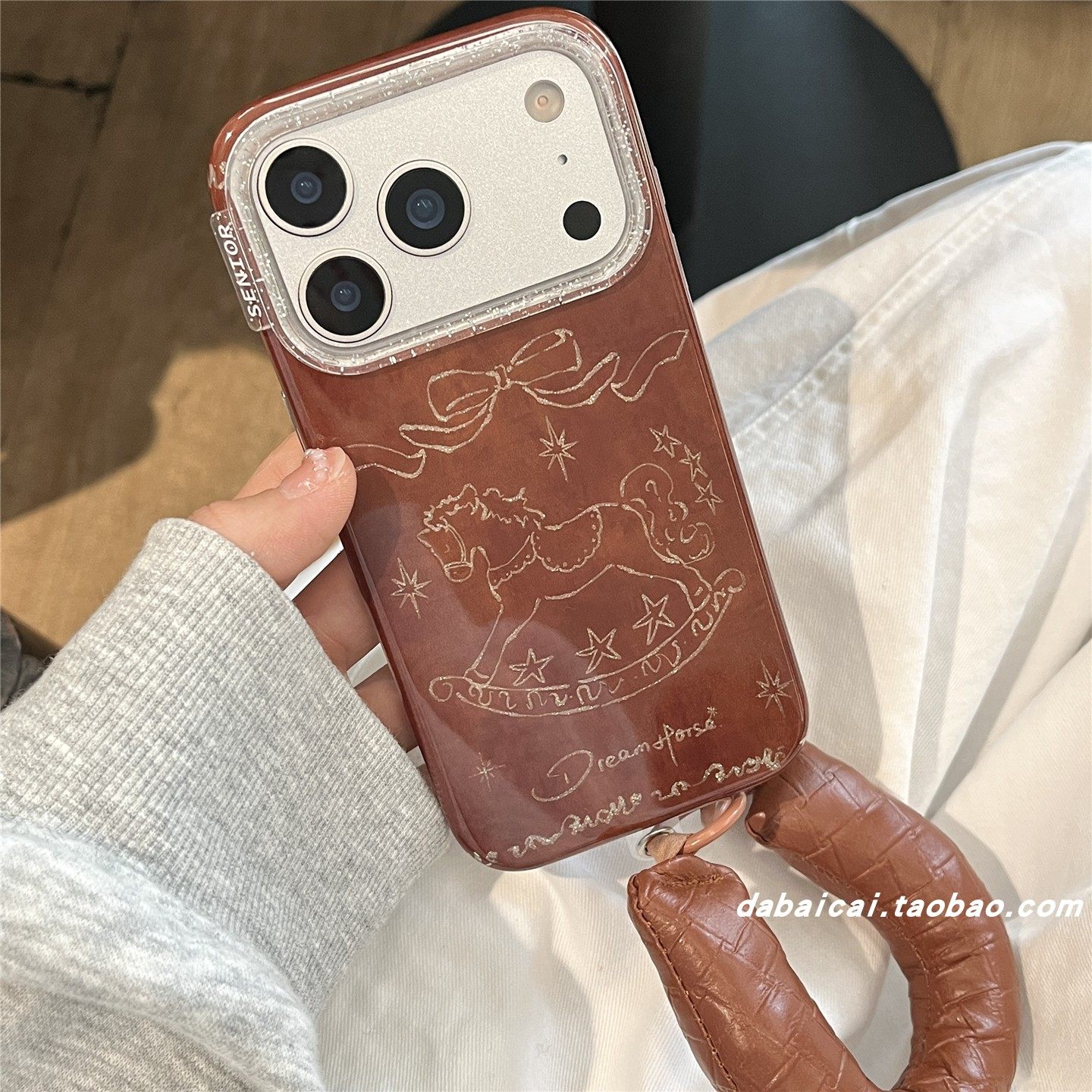 可爱木板小马蝴蝶结适用iphone17promax苹果16手机壳15pm新款14pro少女17网红13pro全包防摔韩系卡通创意手绳,3C数码配件,手机保护套/壳,淘宝优惠券,粉丝福利购,淘宝优惠卷