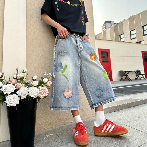 DHSS美式复古做旧花朵牛仔七分裤