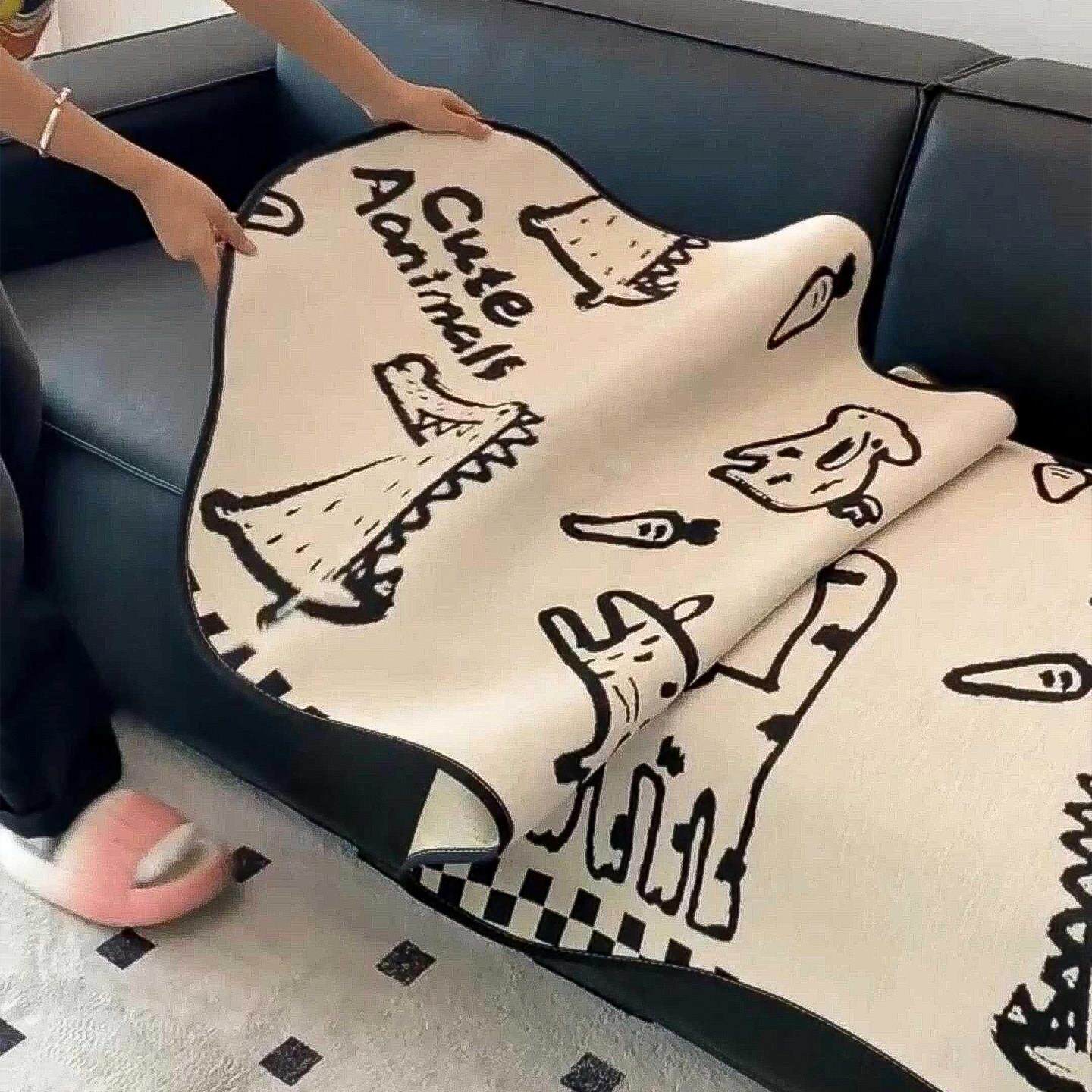 创意涂鸦沙发垫单片夏用四季通用固定防滑家用坐垫直排2025新款