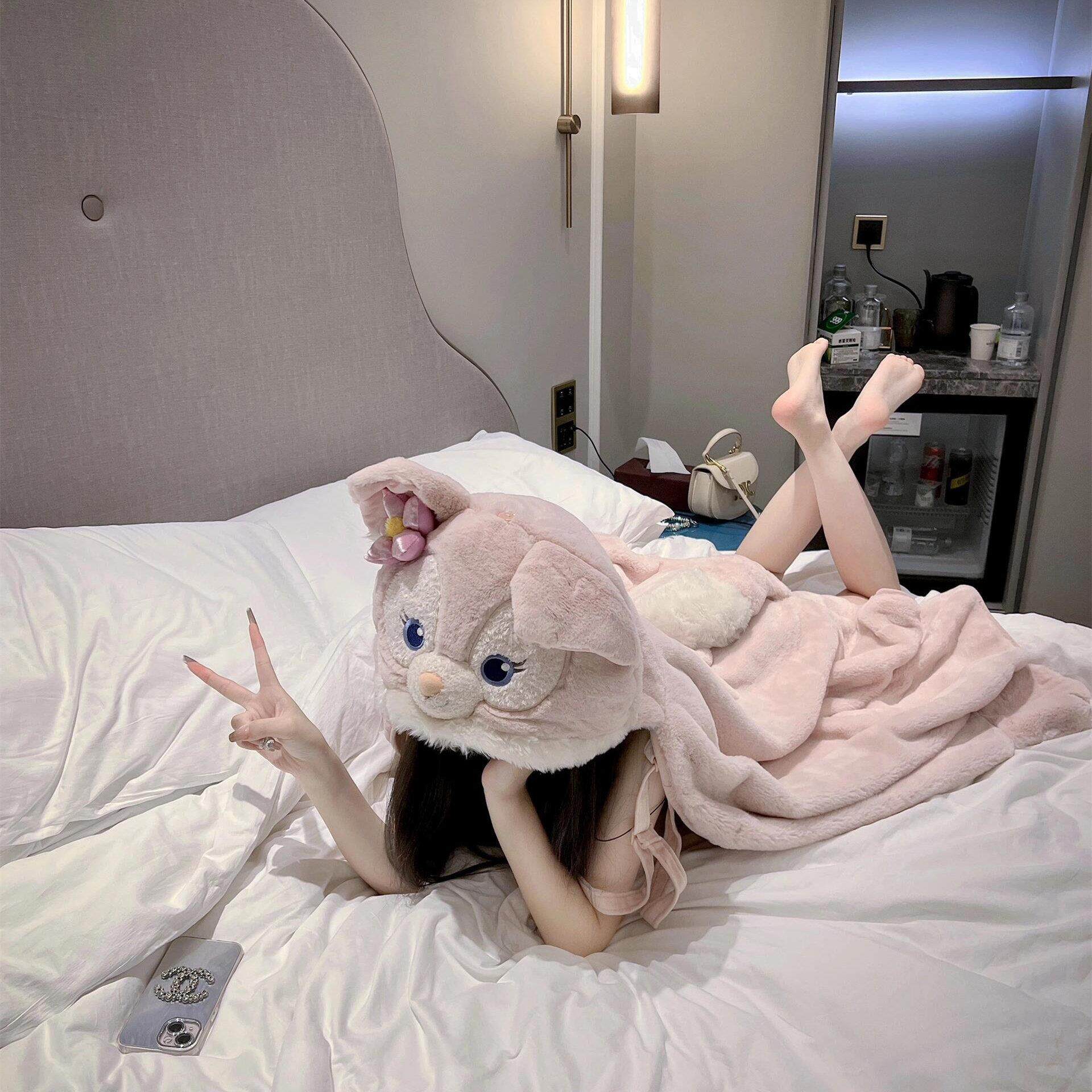 玲娜贝儿毛毯女生居家沙发毯迪士尼卡通午睡连帽披肩斗篷加厚双层