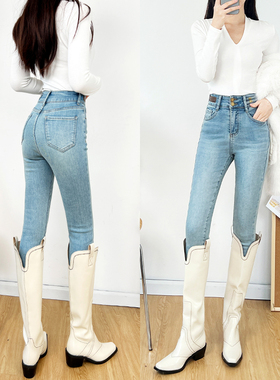 加绒～浅蓝色加绒牛仔裤女秋冬2025年新款紧身小脚裤修身高腰裤子