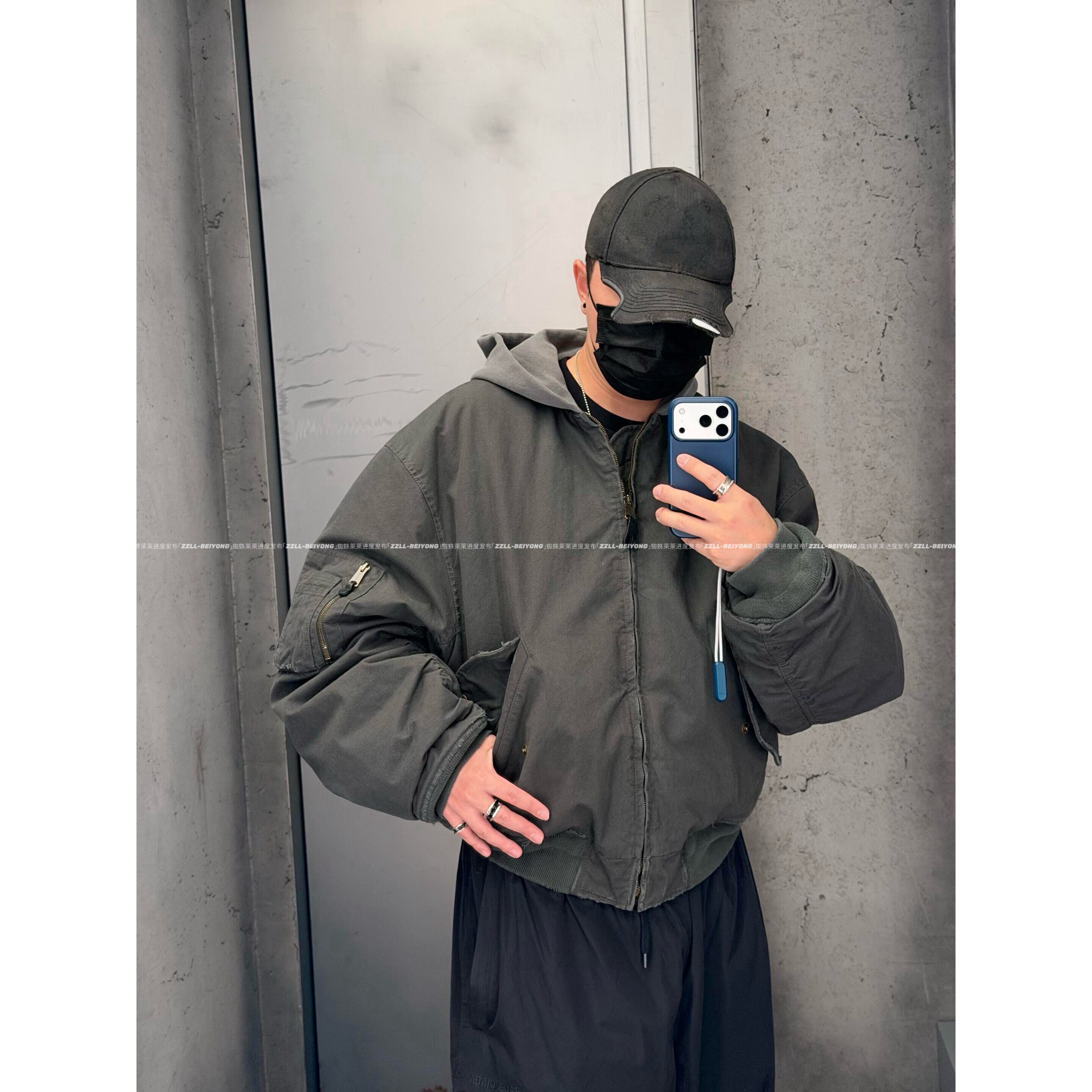 「帆布Bomber」VANA ILUSION 连帽飞行棉服夹克男女保暖情侣款潮