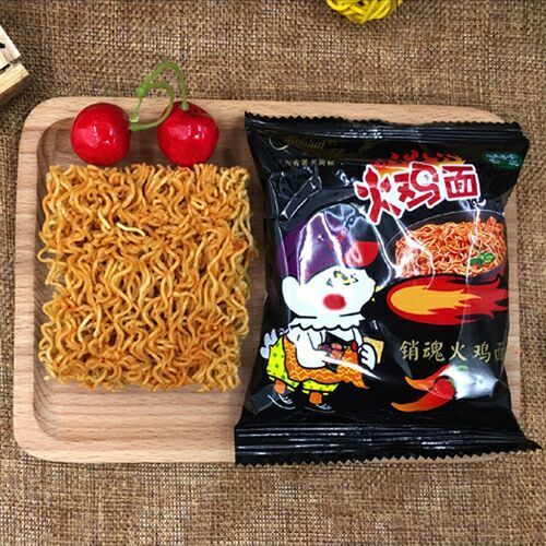 京辉特价干吃火鸡面小包干脆面辣点心面网红休闲零食袋装整箱