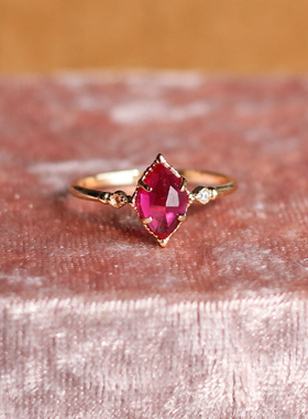 日系工厂七月诞生辰石刚玉红宝石925银镀金精致小众nojess戒指女