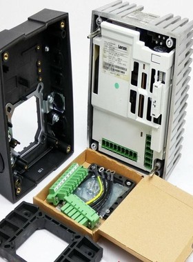全新原装伦茨变频器E82MV752-4B001 E82MV552 E82MV402 E82MV302