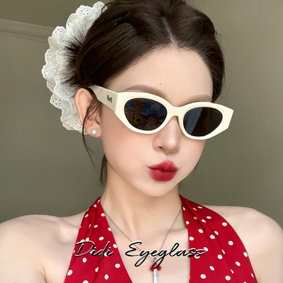 2025新款猫眼白色墨镜女款高级感