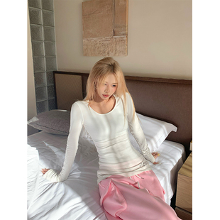 NECOYEP 美式舒适简约长袖T恤女辣妹修身显瘦百搭运动打底衫上衣