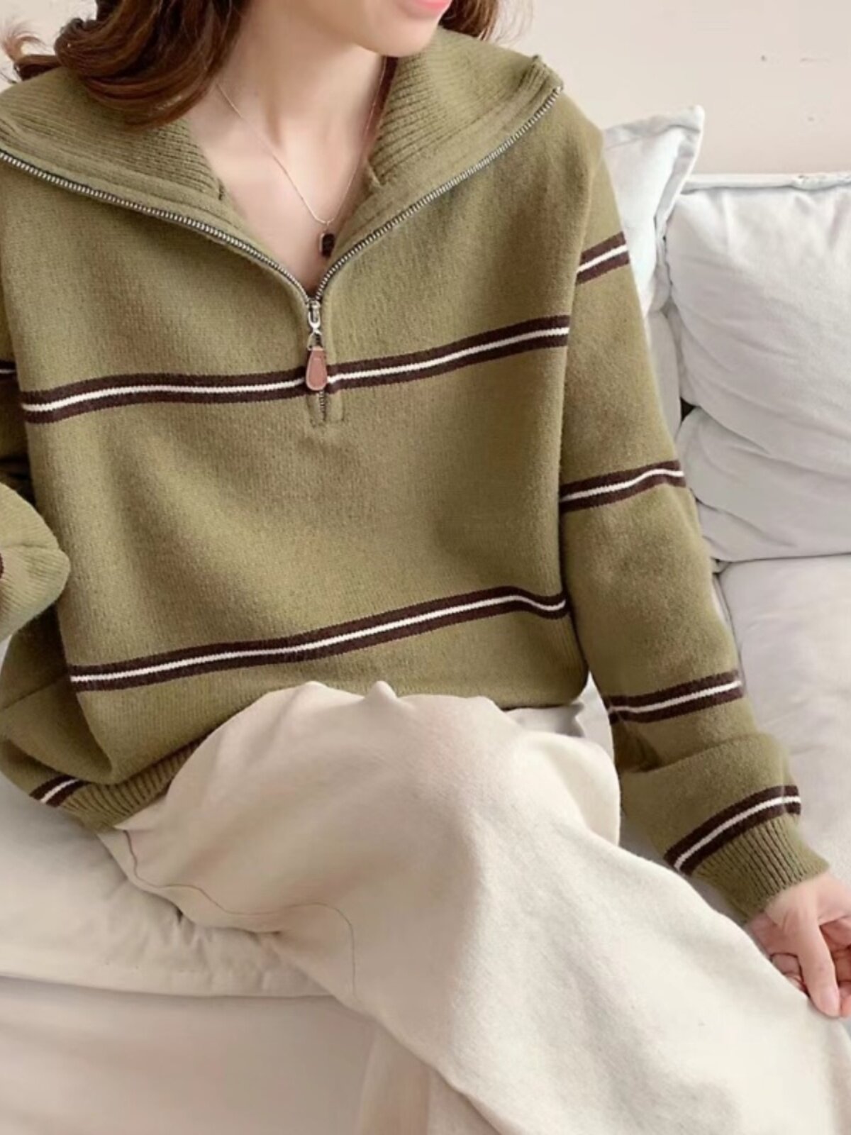 봄과 가을 여성용 스몰 콘트라스트 스트라이프 스웨터 탑 게으른 스타일 긴 소매 및 하프 지퍼 풀오버 ??스웨터