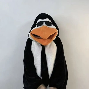 高雅人士恶俗企鹅睡衣连体抽象家居服保暖睡袍可外穿