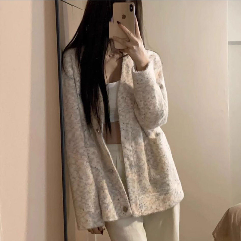 2025新款彩点v领宽松外搭软糯秋季穿搭慵懒风针织开衫毛衣外套女,女装/女士精品,毛针织衫,淘宝优惠券,粉丝福利购,淘宝优惠卷