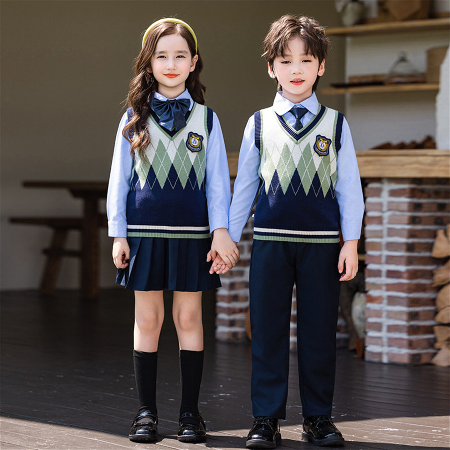 小学生英伦风春秋款针织马甲四件套儿童秋季元旦表演服大合唱班服