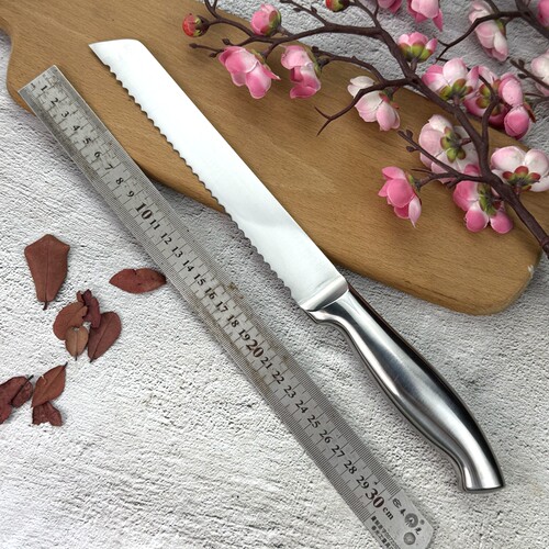 德国外贸家用8寸厨房烘焙锯齿刀