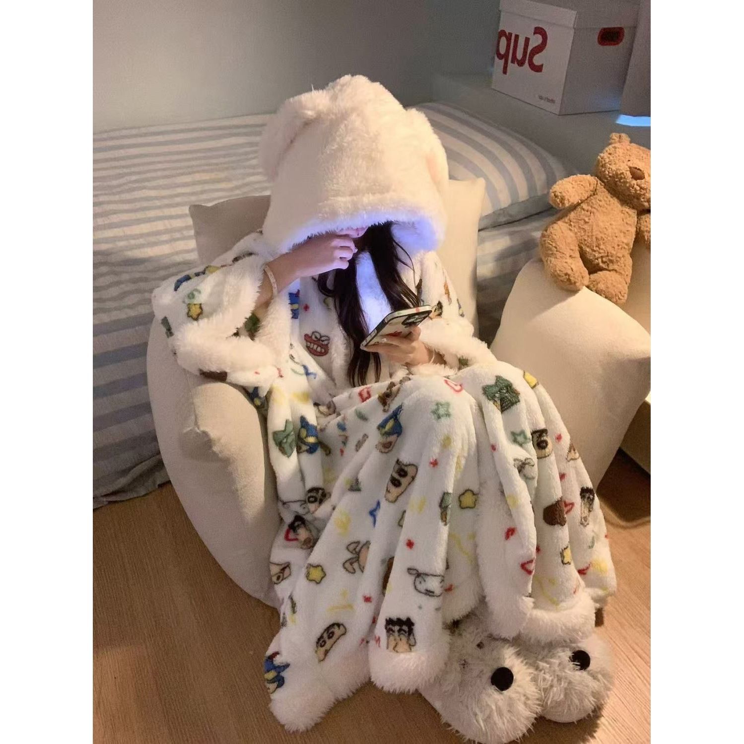 蜡笔小新珊瑚绒睡衣女冬季家居服