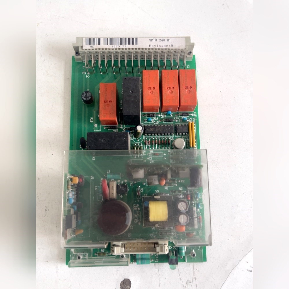 ABB板卡SPTU+240+R1实物拍摄 功能正常 需要的 议价