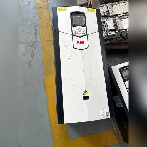 ABB变频器90KW ACS880-01-169A-3 成色 议价