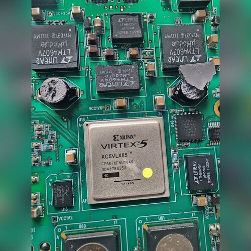 XILINX XC5VLX85 FFG676FNU1049 议价
