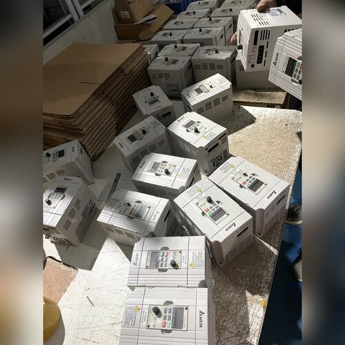 变频器VFD007M43B VFD015M43B VFD 议价