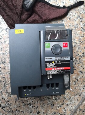 东芝VFNC3C-4055P变频器5.5kW三相几乎 议价