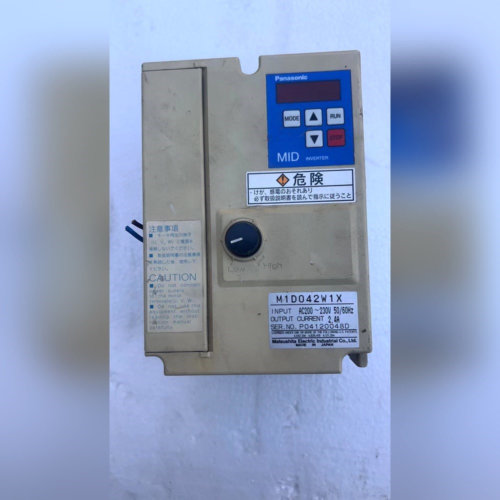 变频器M1D042W1X包好运费自理 议价