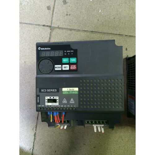 士林变频器SC3-021-1.5K实物图现货 议价