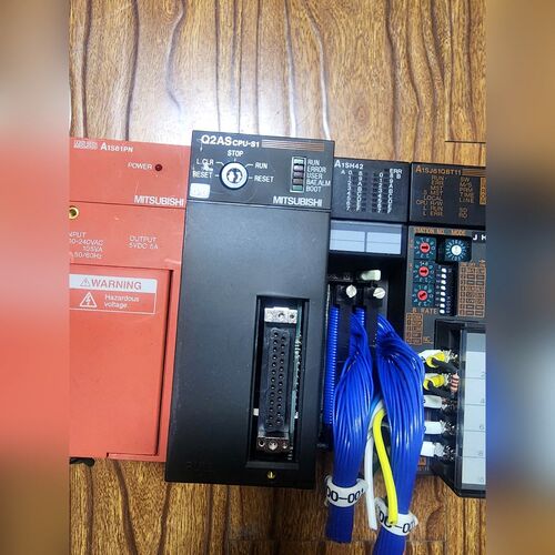 三菱PLC模块Q2ASCPU-S1AISJ71QE7 议价