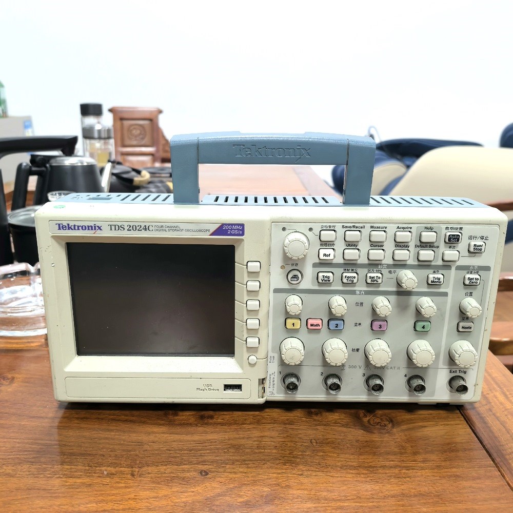 泰克TDS2024C 200Mhz 2GSS 功能正常 议 议价