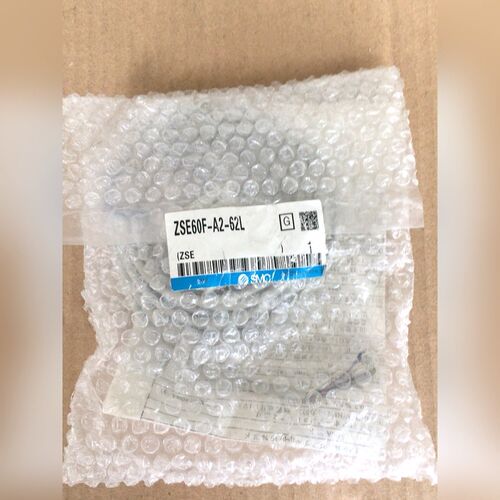 SMC数显压力开关ZSE60F-A2-62L 1个 议价