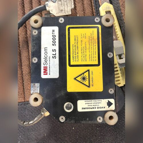 LMI Selcom激光传感器 SLS5000 352 议价