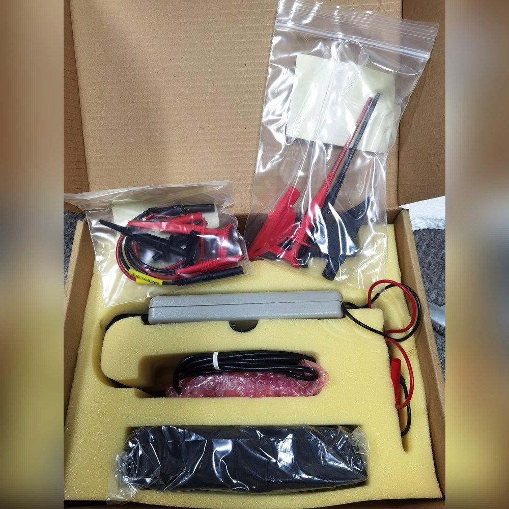 闲置泰克隔离探头P5205P5200A P5210 议价