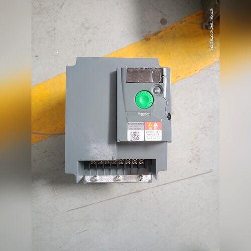 施耐德 ATV310HU40N4A变频器380V 4KW 议价