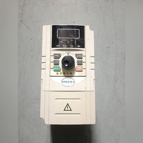 西普达变频器XPD3100-0R7G31R5P3 议价