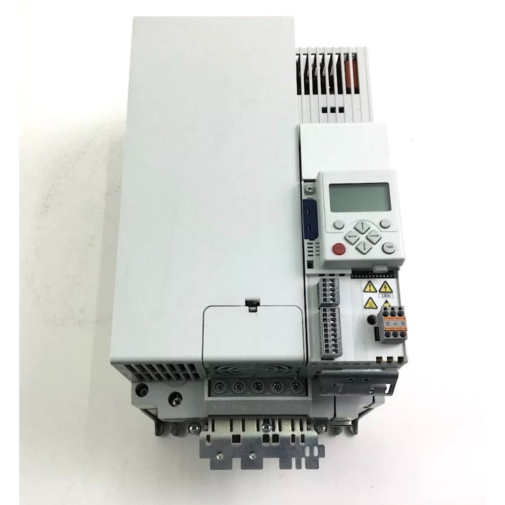 Lenze 8400 Stateline C E84AVSC 议价