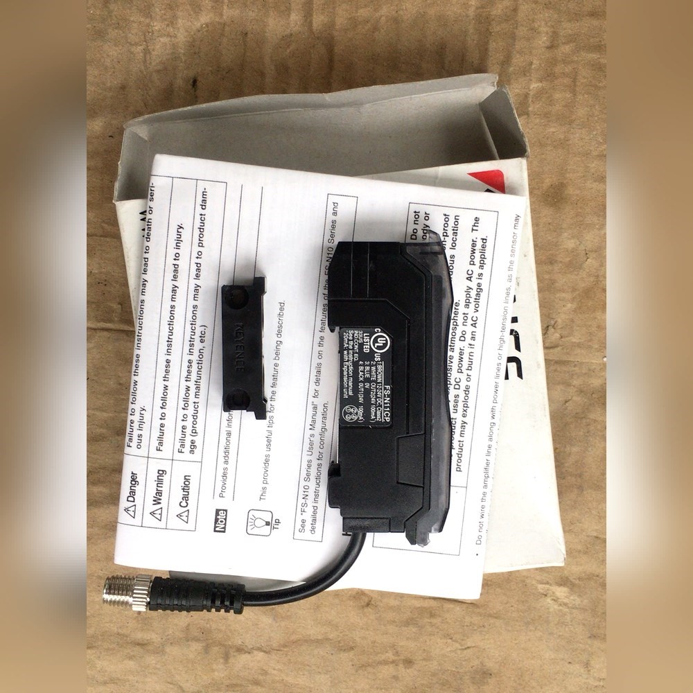 基恩士光纤放大器FS-N11CP 8个+FS-N11P1 议价