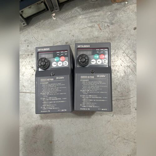 三菱变频器FR-D720-0.75K 220v 原装 议价