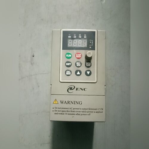 易能 EDS800-2S0015M 变频器 议价