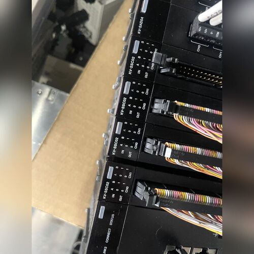 keyence KV-SCC02 现货4个. 标的是 议价