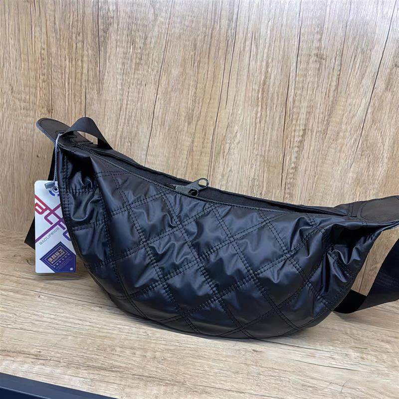 时尚单肩女士休闲百搭经典斜跨菱格简约牛津布大容量饺子包7506,箱包皮具/热销女包/男包,通用款女包,淘宝优惠券,粉丝福利购,淘宝优惠卷