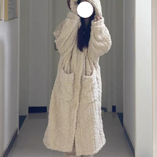 冬季厚实保暖卡通可爱珊瑚绒睡袍连帽加厚女士宽松懒人睡袍女家居