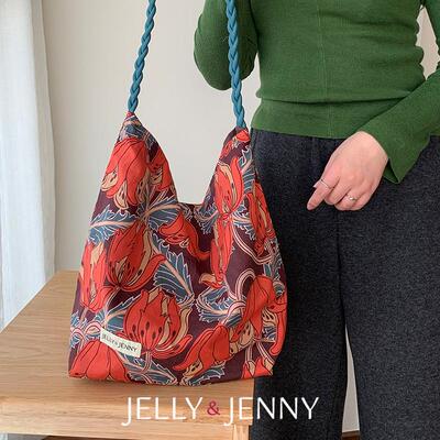 JELLY&JENNY斜跨包印花小众