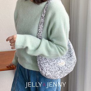 蓓斯蒂贝尔Liberty小众设计腋下包女单肩斜跨包精致感月牙包B07