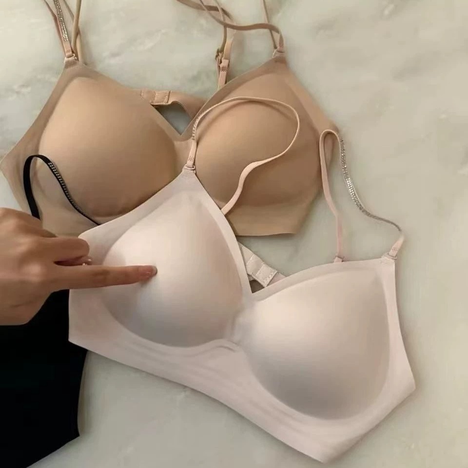 钻石细肩带无痕内衣女显小胸聚拢显大外扩漫画胸粉底液平胸文胸罩